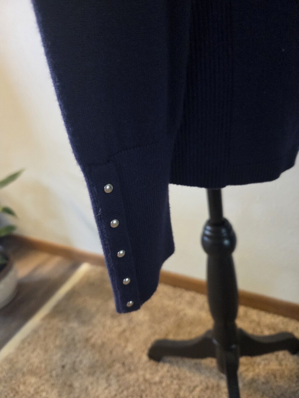 JM Collection Sweater - Picture 3 of 10